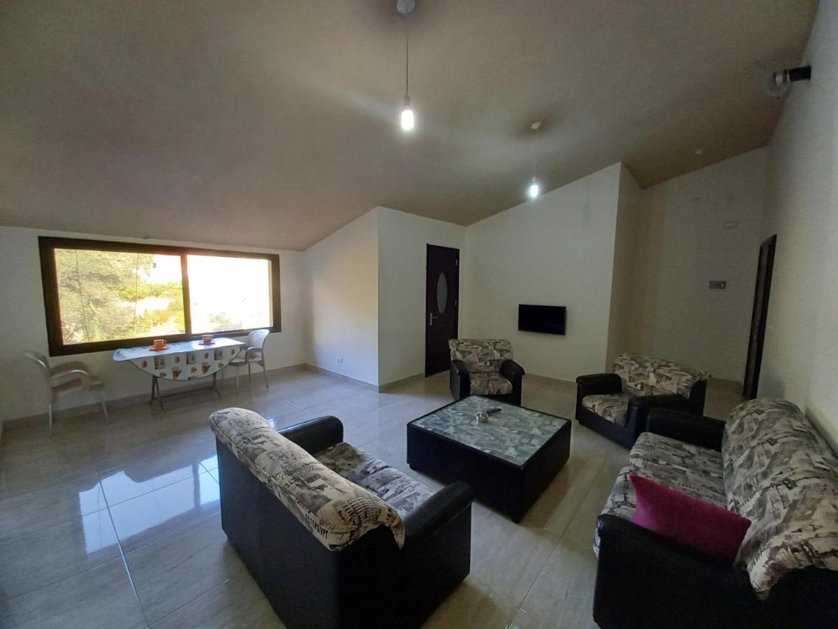 Suiteness Deir El Qamar Quarto foto